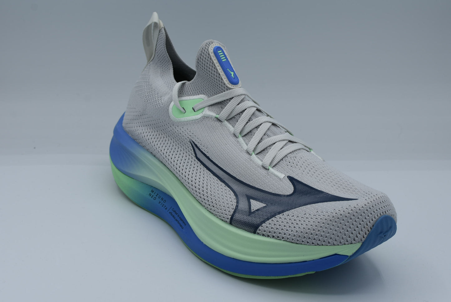 Mizuno Neo Vista Mens