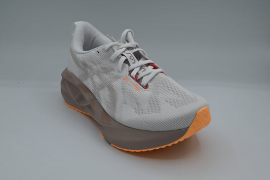 Asics Novablast 5 Women