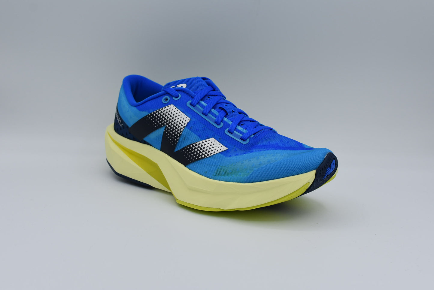 New Balance FuelCell Rebel v4 Women