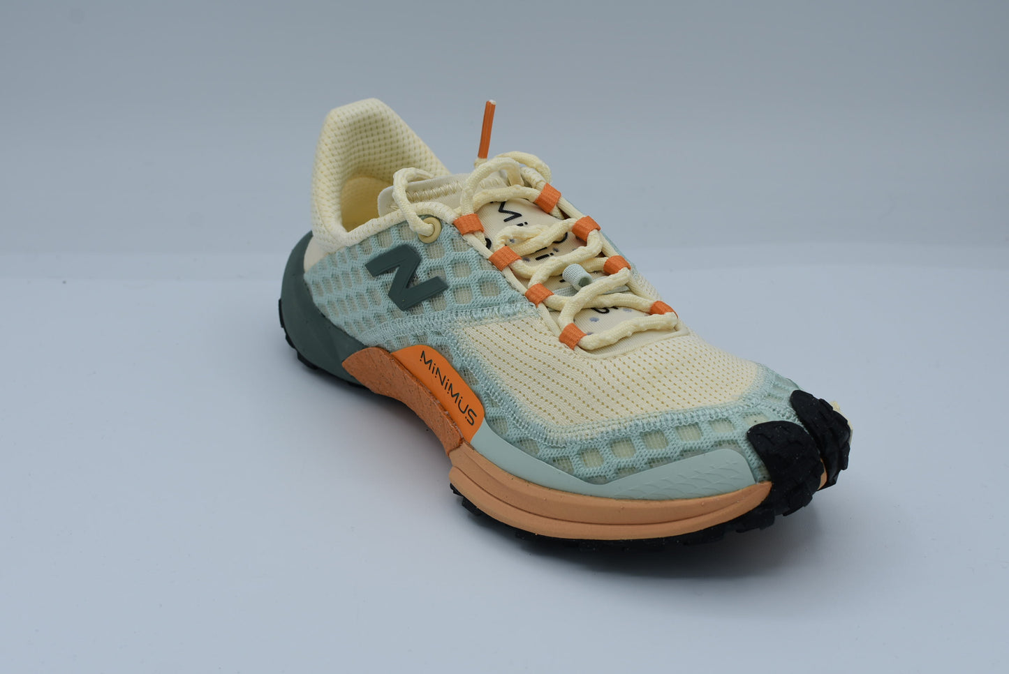 New Balance Minimus Trail Women