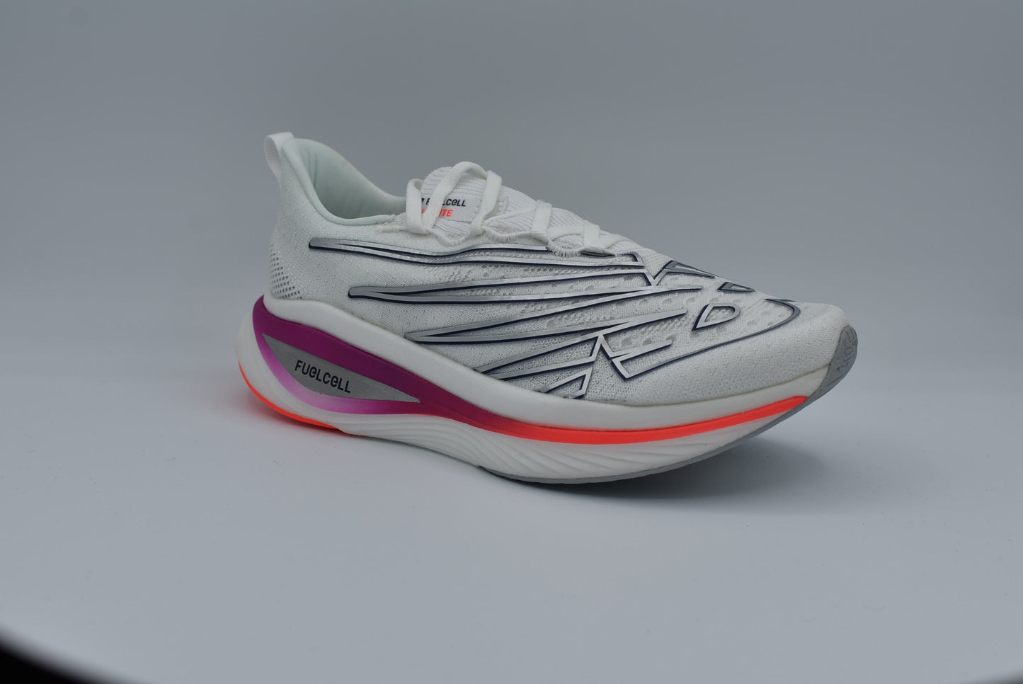 New Balance FuelCell SC Elite v3 M