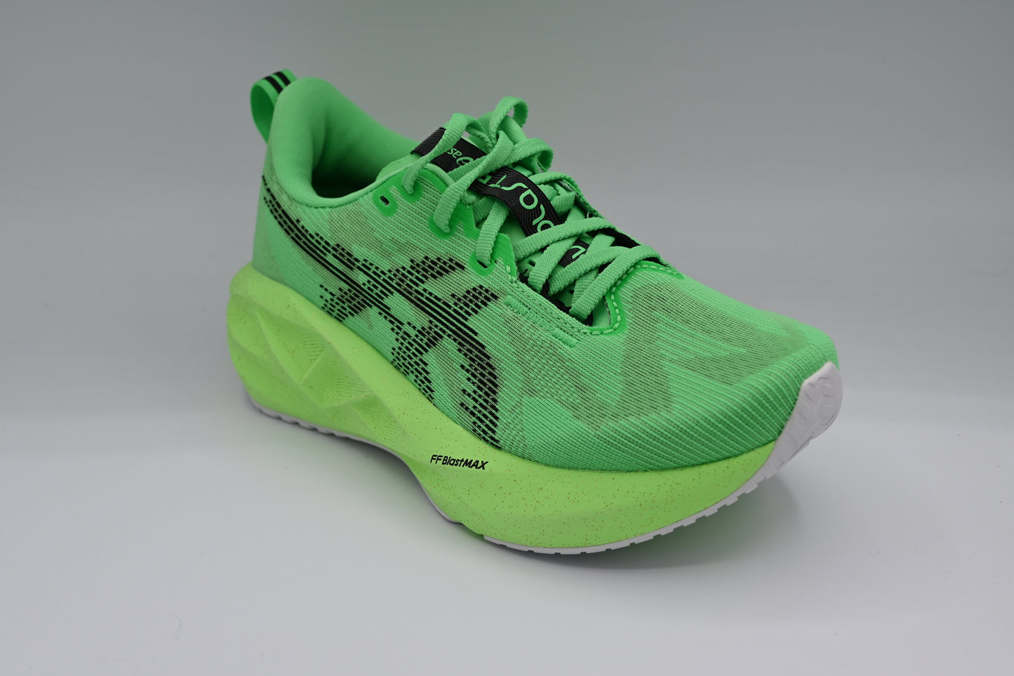 Asics Novablast 5 Ekiden Women